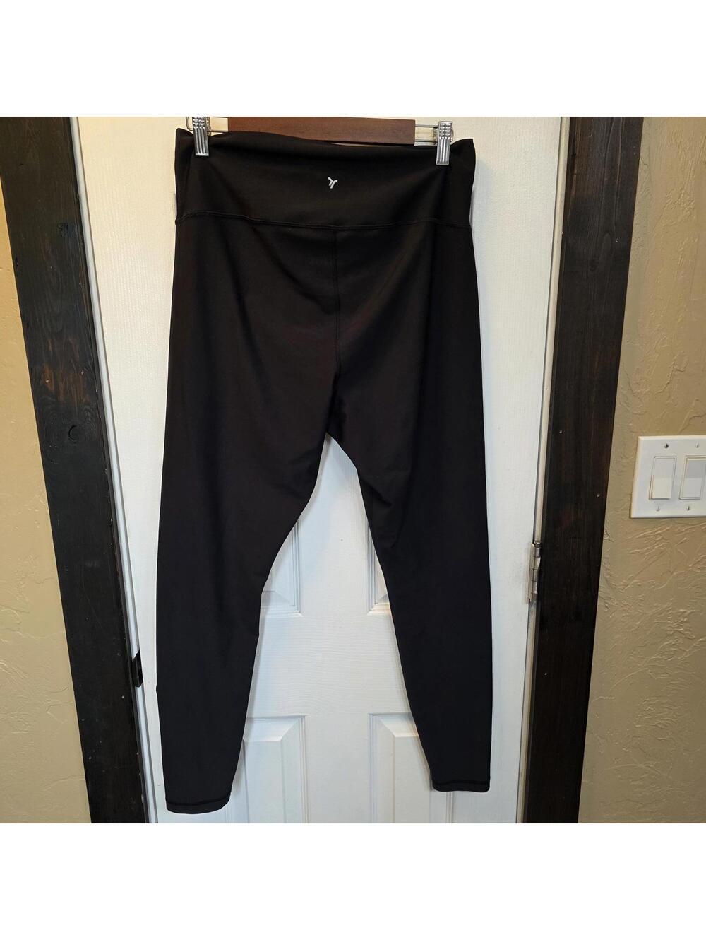 Old Navy Women's Powersoft Active Extra High-Rise Black Crossover Leggings XL - Picture 3 of 5